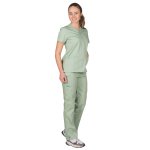 scrub woman olive alezi 3.jpg 01003040