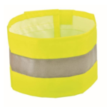 Το BRASS Singer Safety είναι ένα ανθεκτικό και ορατό περιβραχιόνιο που προσφέρει ασφάλεια και άνεση κατά τη διάρκεια νυχτερινών δραστηριοτήτων ή εργασιών σε περιβάλλοντα με χαμηλό φωτισμό. Κατασκευασμένο από πολυστέρας με πολυουρεθάνη, διαθέτει ανακλαστική ταινία 30 χιλιοστών της 3M, που εξασφαλίζει υψηλή ορατότητα από απόσταση.