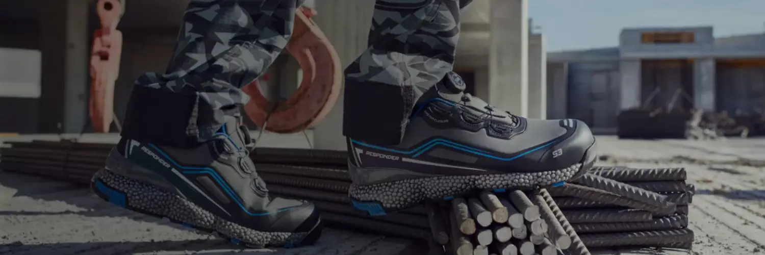 ta pio elafria papoutsia ergasias